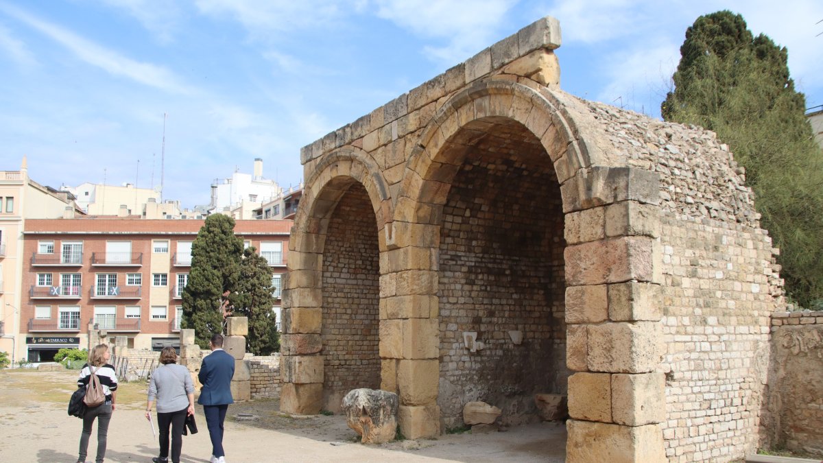 Paral·lelament, Cultura també aportarà 100.000 euros anuals fins el 2028 per la conservació del conjunt arqueològic romà.