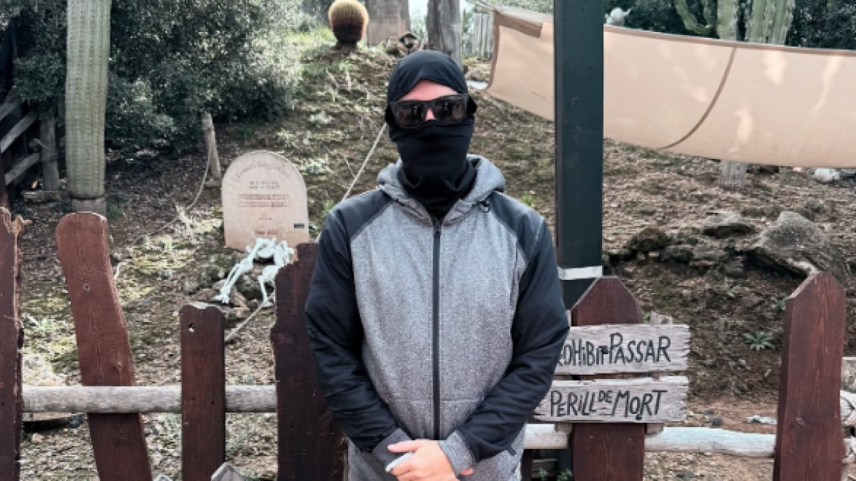 Imatge d’arxiu d'AuronPlay, emmascarat, a PortAventura.