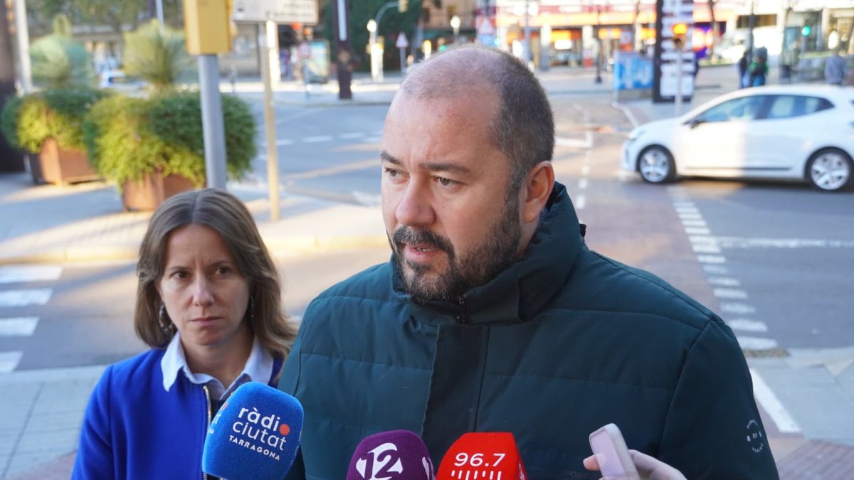 El conseller d'ERC, Xavi Puig, durant la compareixença.