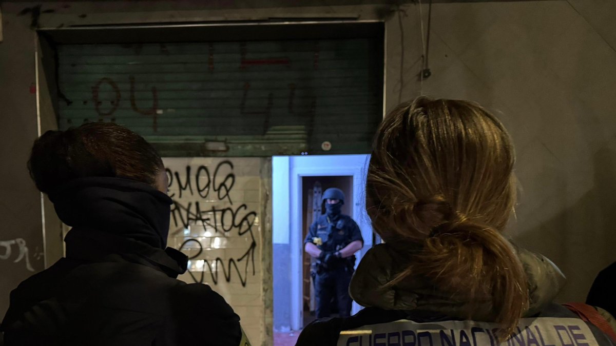 Agents durant el dispositiu d'aquest dimarts.