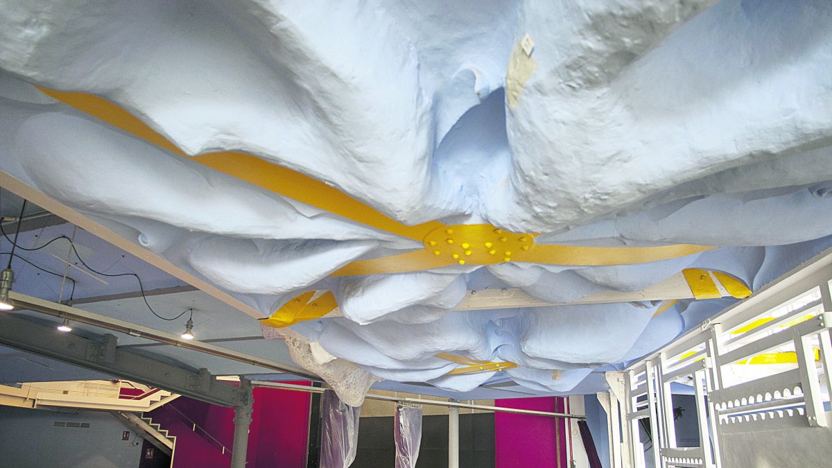 El Teatre Metropol de Tarragona a poc a poc va recuperant la seva esplendor, però encara no sap quan tornarà a obrir les portes.