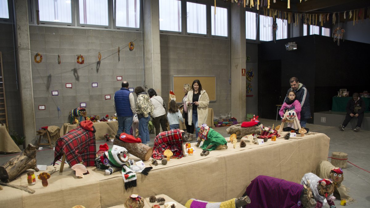 Fotografía del XIV Encuentro de Tions de toda Cataluña en la Escuela La Vitxeta.