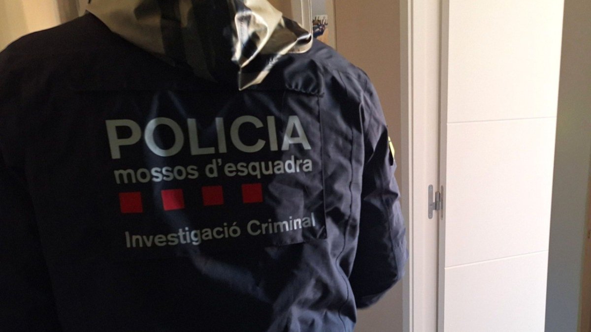 Els Mossos d'Esquadra mantenen una investigació oberta.