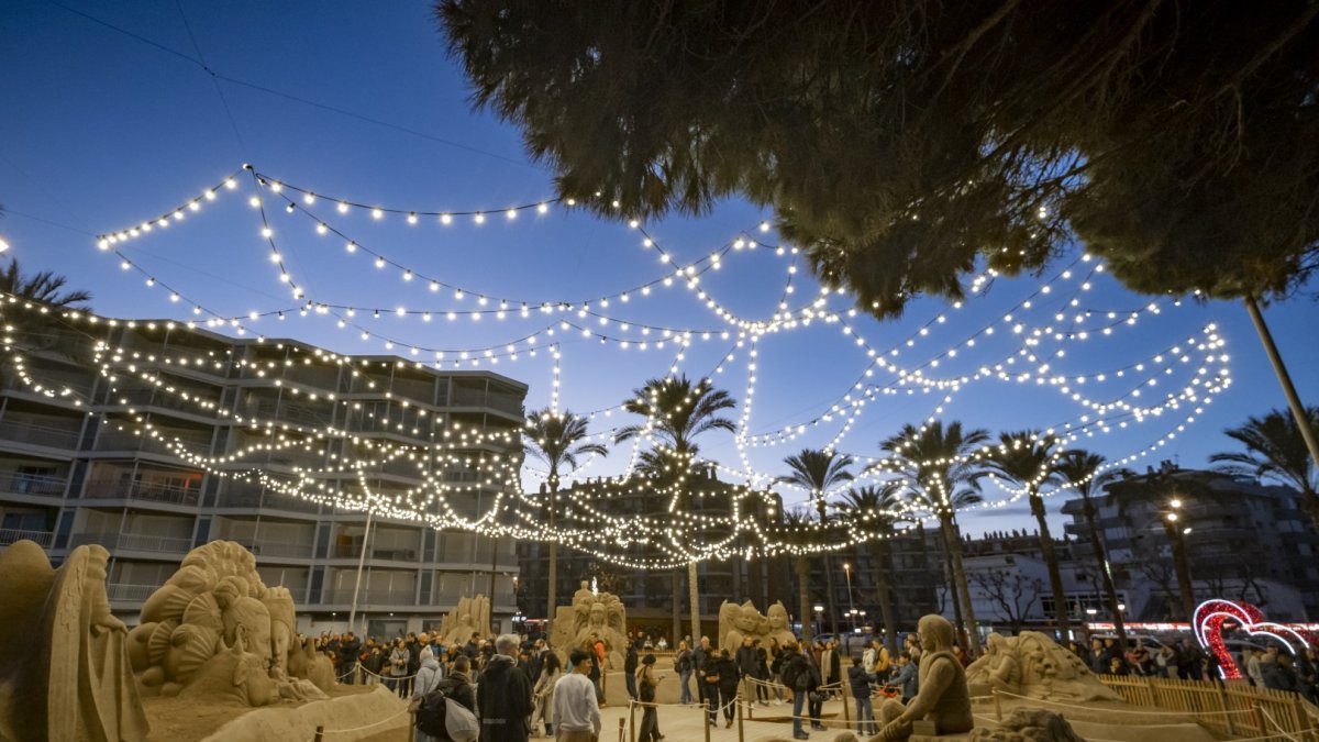 La temàtica del Pessebre de Sorra de la Pineda és la pau.