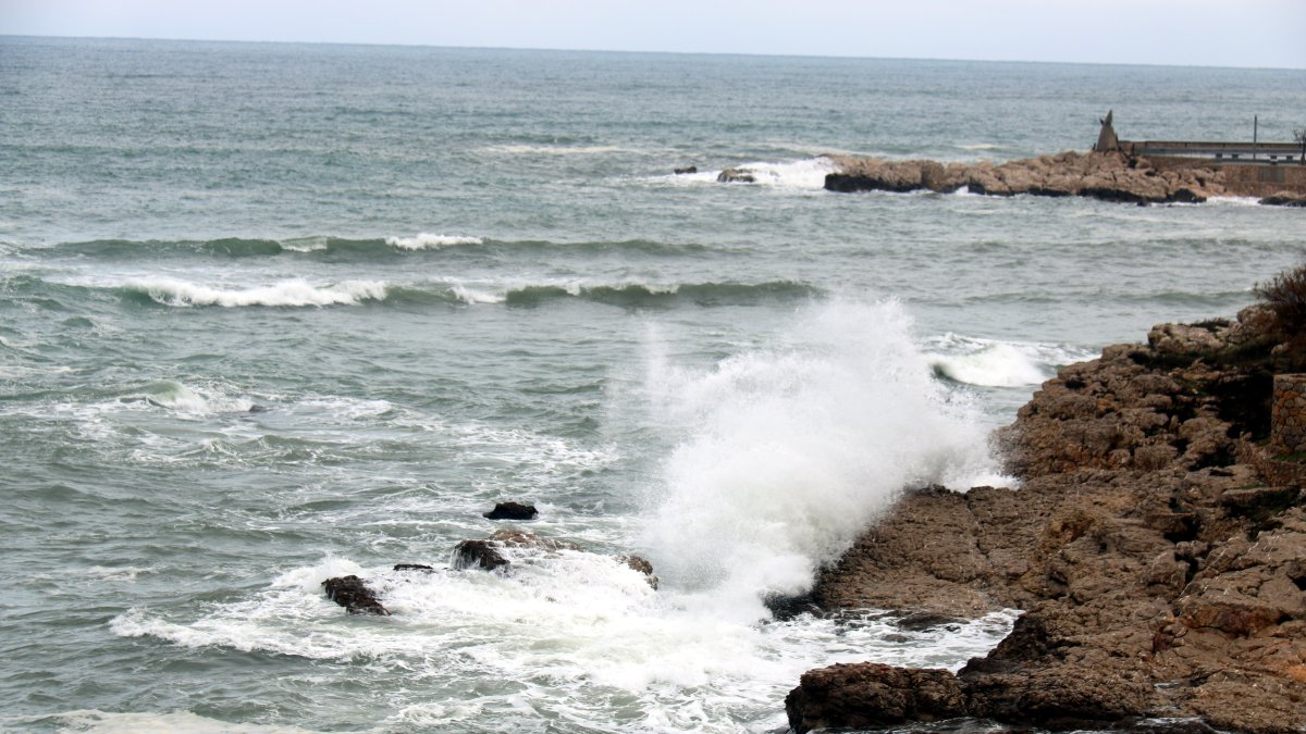 Mar esbravat a l'Escala.