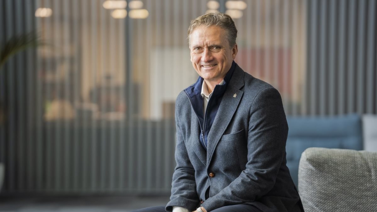 El regidor considera que qualsevol empresa que vulgui instal·lar-se a Reus ho té «molt fàcil per seduir els seus treballadors».