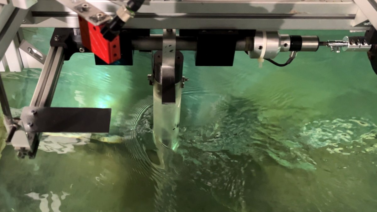 Péndulo diseñado en la URV para aprovechar corrientes de agua