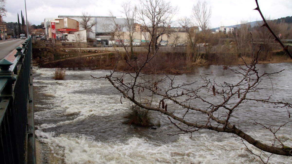 El riu Ter des del Pont de la Barca, a Girona