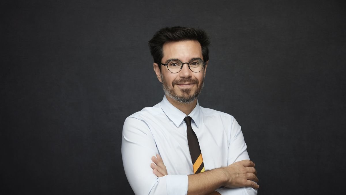 Aira assegura que la interpretació no és dolenta, però ha de basar-se en l'estratègia i l'autenticitat.