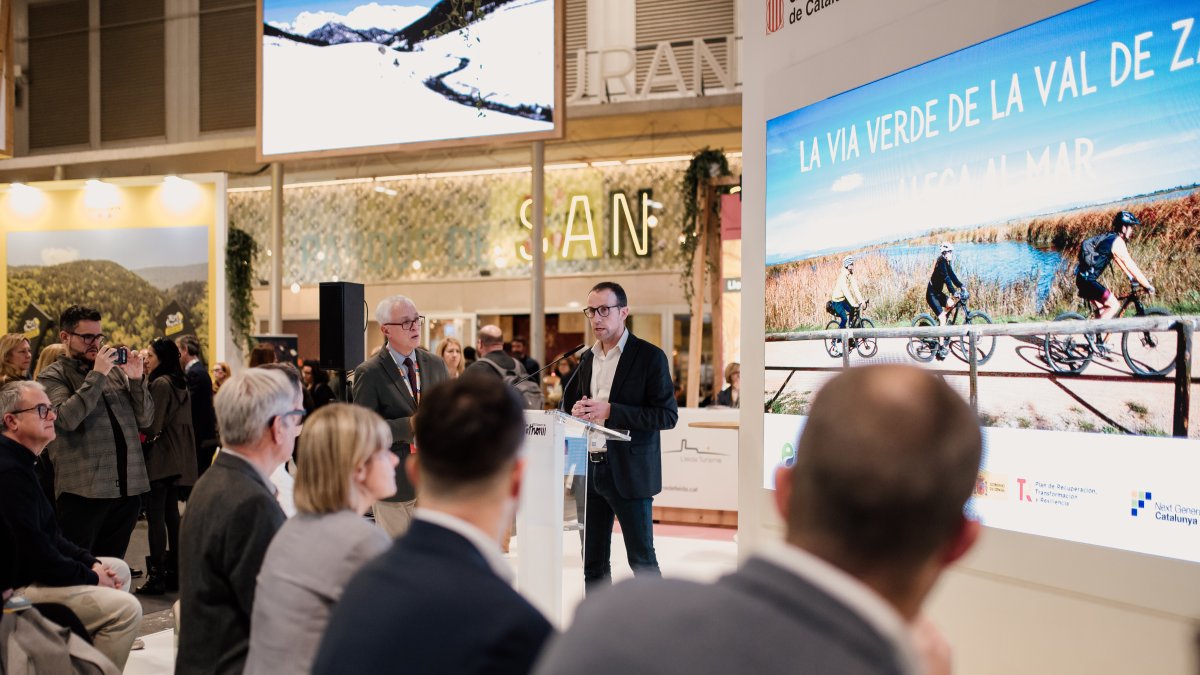 El nou tram de la Via Verda de la Val de Zafan es presenta a FITUR