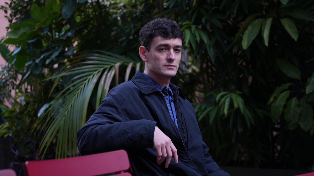 L'escriptor tarragoní Pol Guasch presentant el seu llibre 'Relíquia' a la seu d'Anagrama, a Barcelona