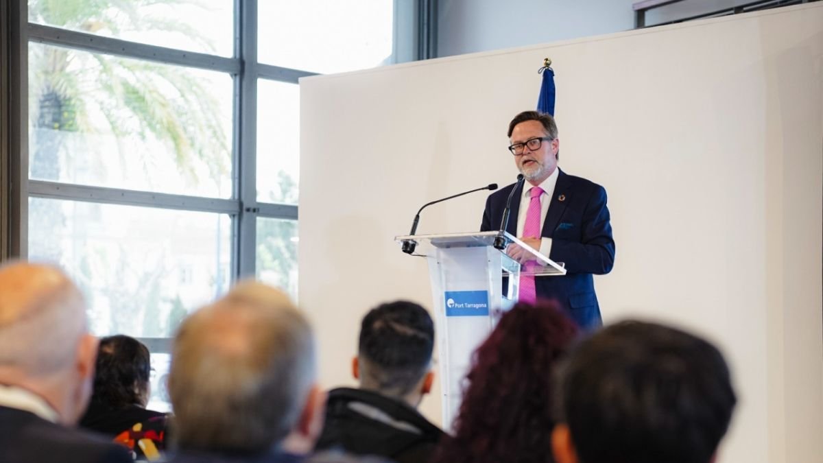 El presidente de la Autoridad Portuaria de Tarragona, Santiago J. Castellà, en una rueda de prensa pasada.