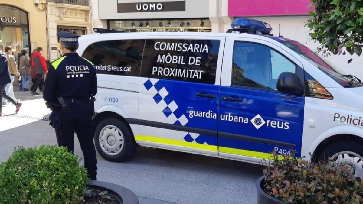 Fotografia d'arxiu d'un agent de la Guàrdia Urbana de Reus.