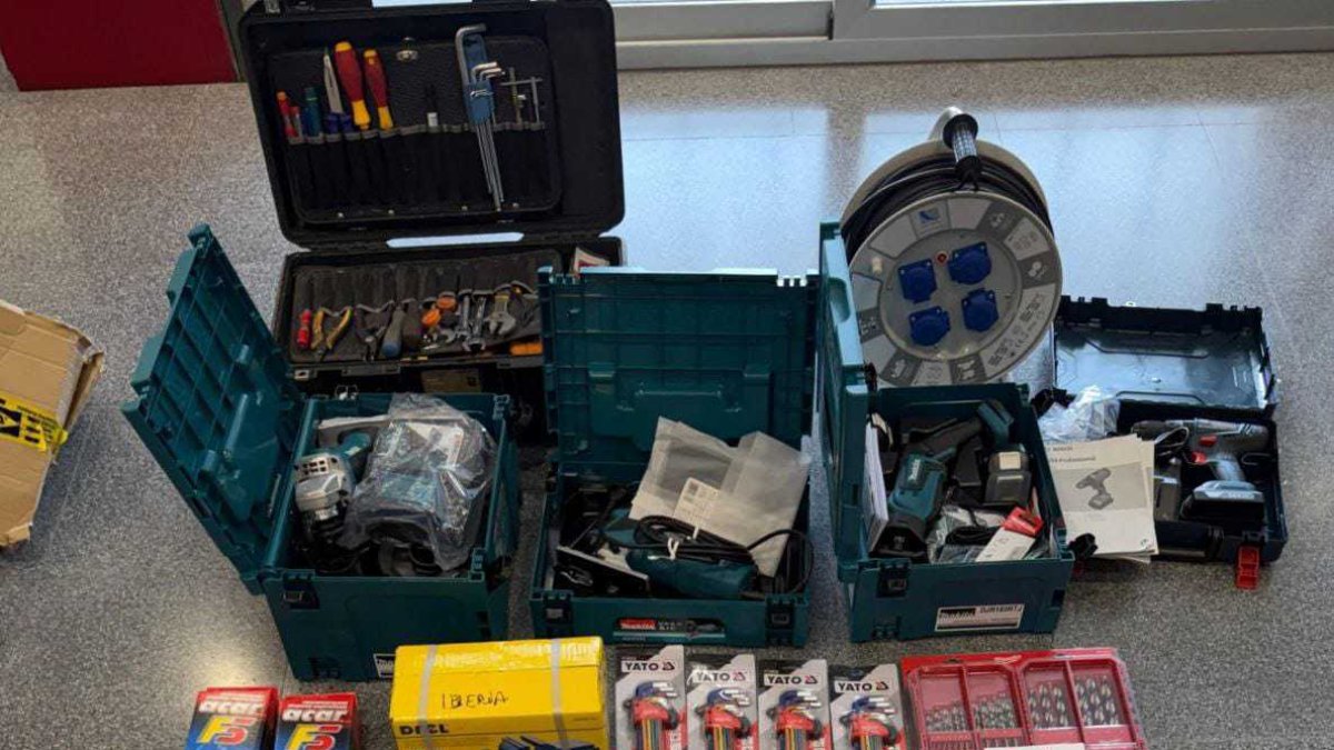 Imatge de les eines sostretes a Bràfim en una obra.