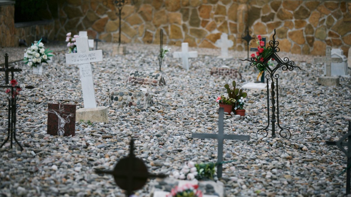 Imagen de archivo de una fosa común del cementerio de Tarragona