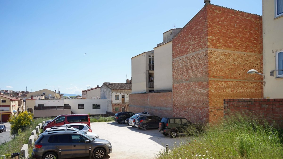 Solar sl calle Joan Amades en l'Espluga de Francolí