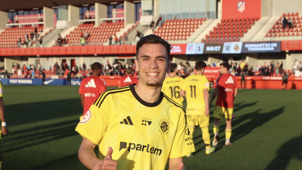 El constantinenc Manuel Pavón durant el seu debut.