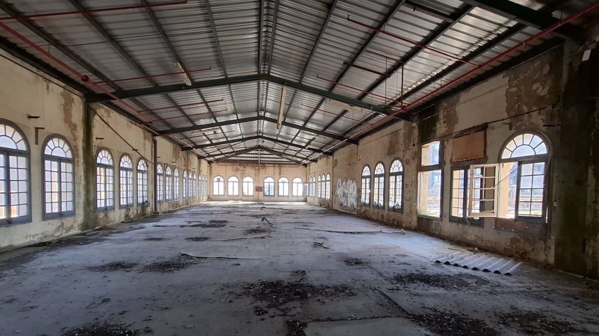 La Generalitat està a l'espera que el Ministeri delimiti quin espai ocuparà finalment de l'antiga fàbrica.