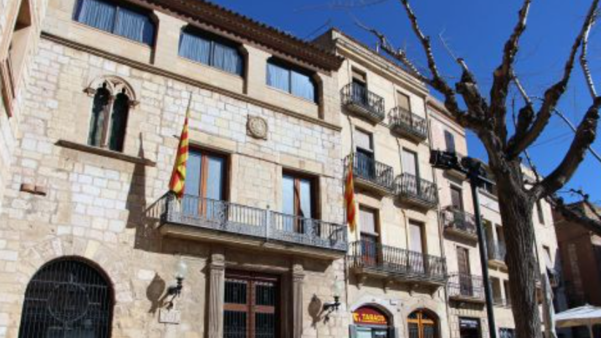 Tres detenidos por falsedad documental en el proceso de inscripción en el padrón en Montblanc