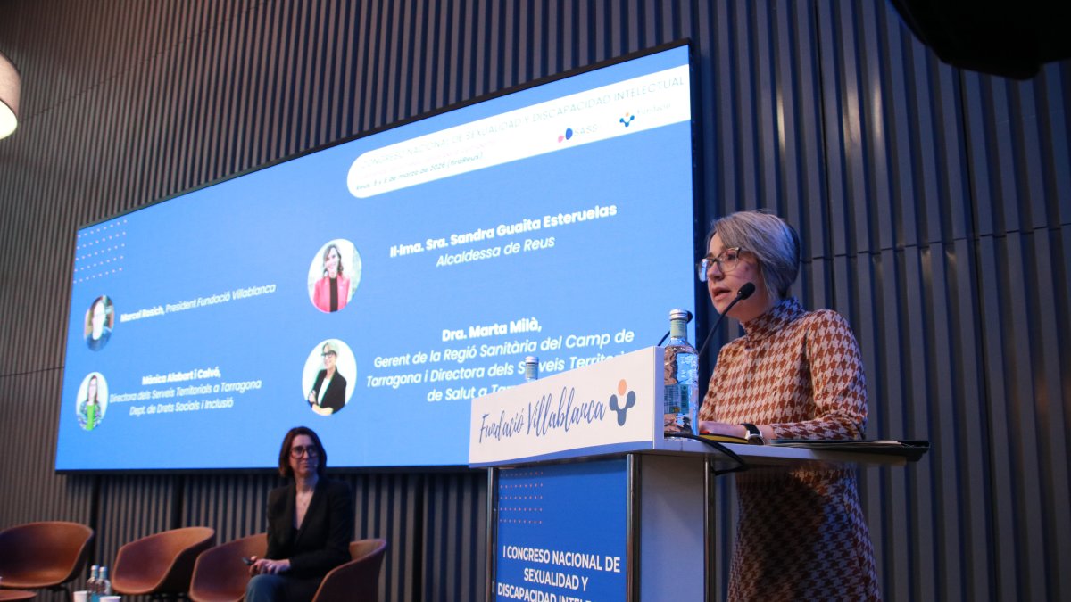 La gerente de la Región Sanitaria del Campo de Tarragona y directora de los Servicios Territoriales de Salud en Tarragona, Marta Milà López, en el Congreso.