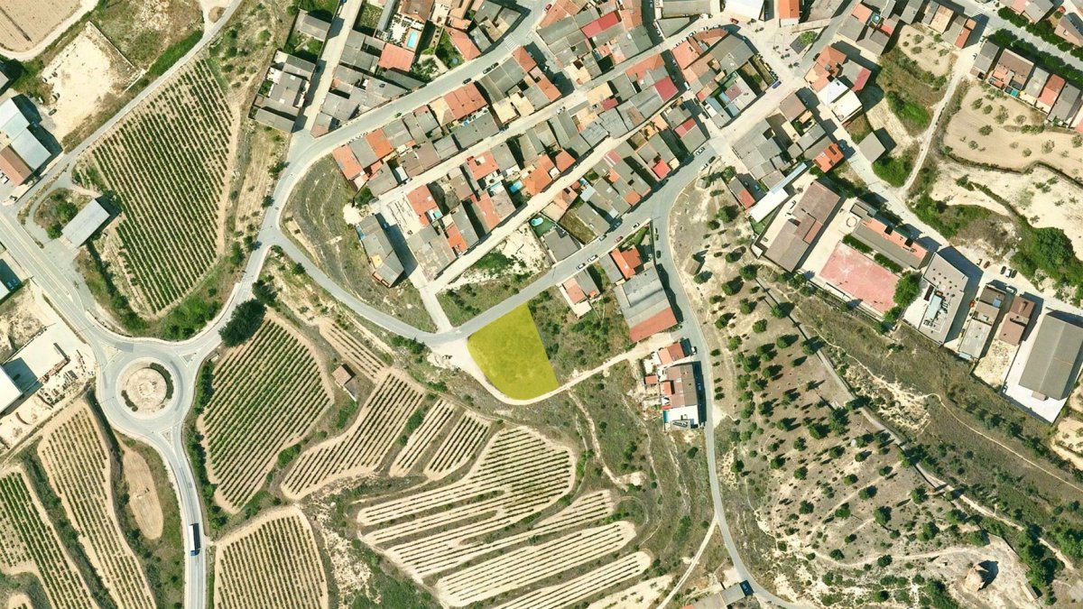 Las viviendas estarán en un edificio de tres plantas de la calle Joan Miró.