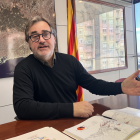Agustí Serra al seu despatx al departament de Territori de la Generalitat a Barcelona.