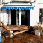 Las localidades de las Cases d'Alcanar y Sant Carles de la Ràpita vivieron un 1 de septiembre muy duro después de que cayeran más de 200 litros de agua en mucho poco rato y se produjeran inundaciones y graves desperfectos en las viviendas y la vía pública.