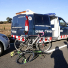 Imatge de les bicicletes on viatjaven les víctimes del passat mes de desembre. Una d'elles va morir.