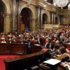 Moment de la votació al Parlament per aprovar la llei de creació de l'Agència Catalana de Protecció Social aquest dijous 7 de setembre (pla general horitzontal)