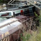 Mor el maquinista d'un tren després de xocar amb un tren de mercaderies a Sant Boi