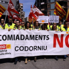 Pla general de la capçalera del bloc de treballadors de Codorniu a la manifestació del Primer de Maig a Lleida, l'1 de maig de 2017.