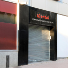 Imagen de la persina cerrada de la clínica iDental en Tarragona.