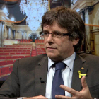 Primer plano de Carles Puigdemont durante la entrevista en TV3 el 15 de abril del 2018.