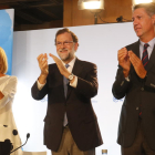Mariano Rajoy, María Dolores de Cospedal i Xavier García Albiol, a la Junta Directiva del partit a Catalunya, on Rajoy ha felicitat la Guàrdia Civil per l'actuació.