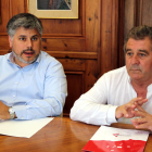 El alcalde de Valls, Albert Batet, y el alcalde de Montblanc, Josep Andreu, en rueda de prensa este lunes.