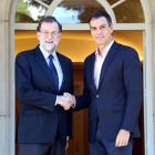 Imatge d'arxiu del president espanyol, Mariano Rajoy i el lider del PSOE, Pedro Sánchez.
