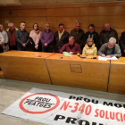 Imatge de la trobada dels alcaldes del Pacte de Berà a l'Arboç, aquest dilluns al migdia.