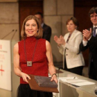 La cocinera Ada Parellada recogiendo la Creu de Sant Jordi el 26 de abril de 2016.