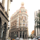 Imagen general del edificio del Banco de Valencia, donde se ha trasladado la sede social de CaixaBank.