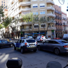 Imagen de la esquina entre Estanislau Figueres i Rovira i Virgilii, punto donde se ha cortado el tráfico en dirección a la fuente del Centenario.