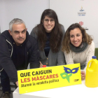 La membre de l'Assemblea de la CUP de Tarragona Aleida López i els regidors Laia Estrada i Jordi Martí Font.