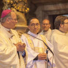 Rodríguez, con el arzobispo Pujol, durante el acto de ordenación celebrado el domingo en el Vendrell.