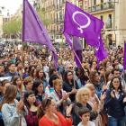 Imatge de la plaça de la Font, on s'han concentrat centenars de persones.