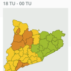 Mapa de la previsió de pluges de les 18h a les 00h, amb el Tarragonès i el Baix Camp en alerta taronja per perill alt.