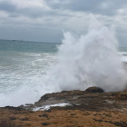 Les onades podran arribar a fer 3 metres.