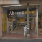 Los hechos se han producido en la tienda del Abacus de Tarragona.