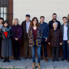 Carla Aguilar, fotografiada amb la resta de futurs candidats a l'alcaldia per En Comú Tarragona.