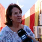 La presidenta de la Asamblea Nacional Catalana, Elisenda Paluzie, en la atención a los medios previa al pleno del secretariado que se celebra en Riudoms.