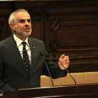 El presidente de Cs en el Parlament, Carlos Carrizosa, hablando durante la moción de censura.