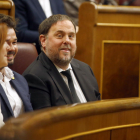 El presidente de ERC, Oriol Junqueras, sentado en el escaño del Congreso de los Diputados durante la sesión constitutiva de la cámara.